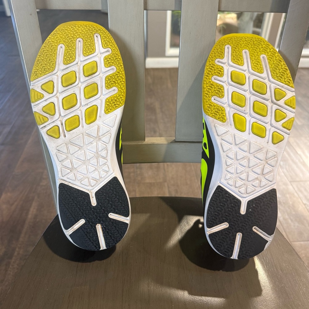 Nike Men’s Train Speed 4 Volt Running Shoe. Size 11.5 in Like New Condition - Picture 10 of 10